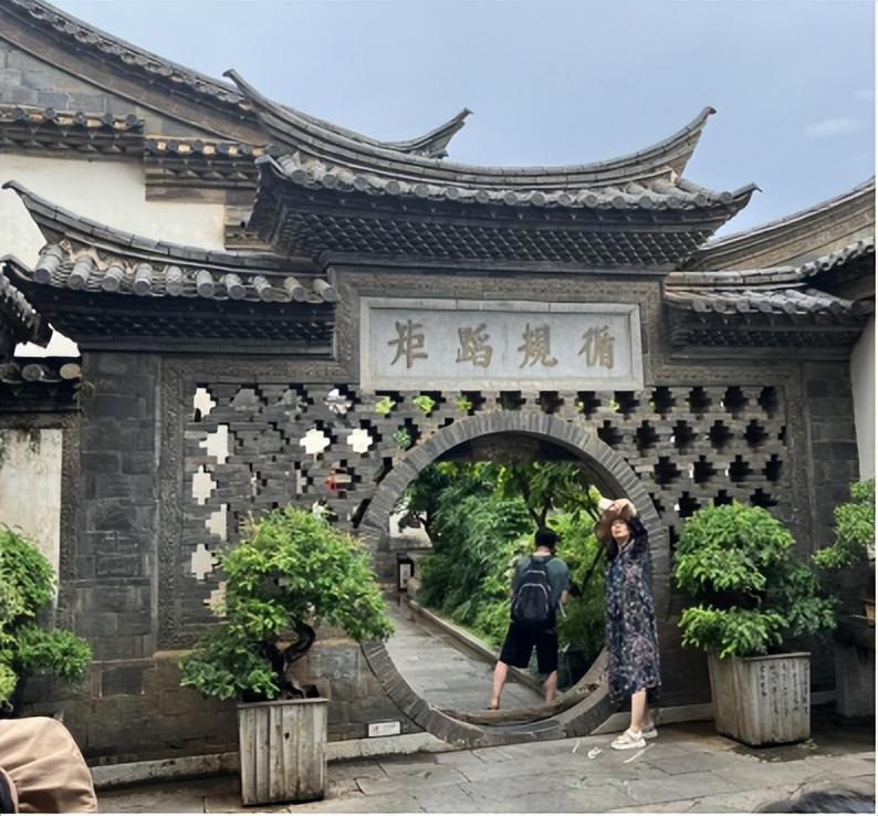 朱家花园_我想看朱家花园_朱家花园内宅院