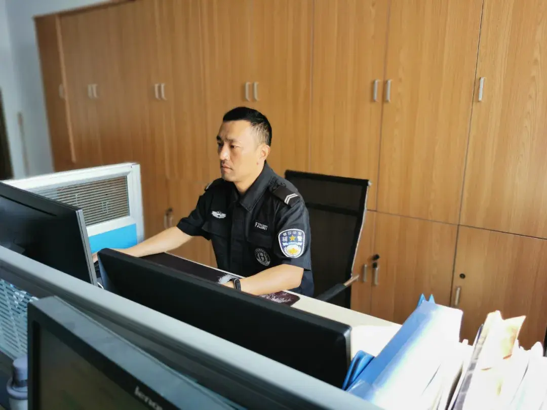 跪求一腔热血_腔热血打一生肖_一腔热血