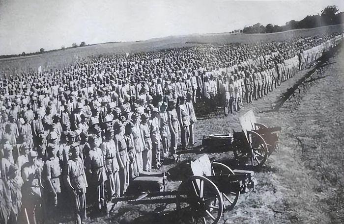 雄兵_雄兵连_雄兵出击2免费完整观看