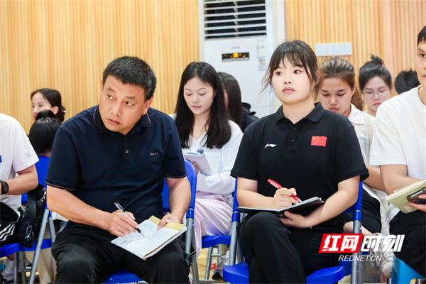 雄兵_雄兵出击观后感800字_雄兵出击观后感300字
