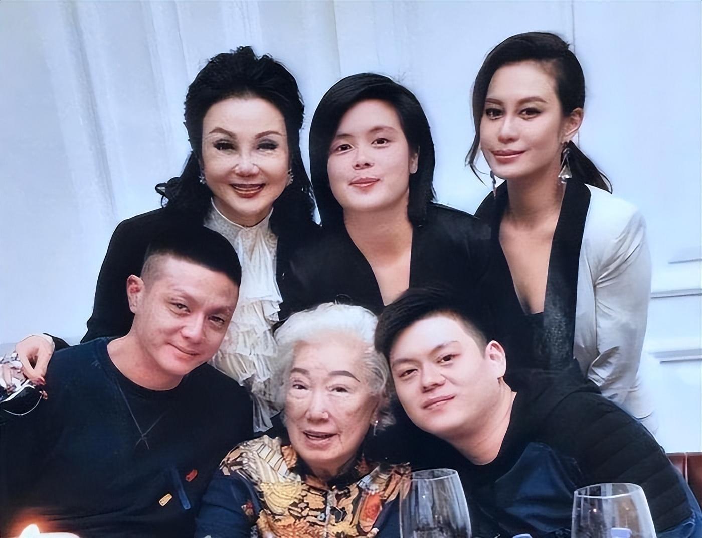 林爱儿林颢伊_林爱儿为什么改名_林爱儿