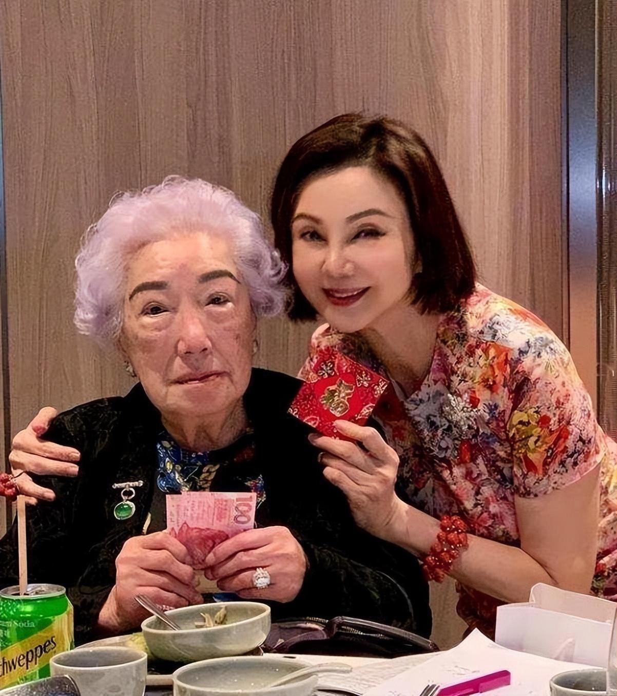林爱儿为什么改名_林爱儿林颢伊_林爱儿