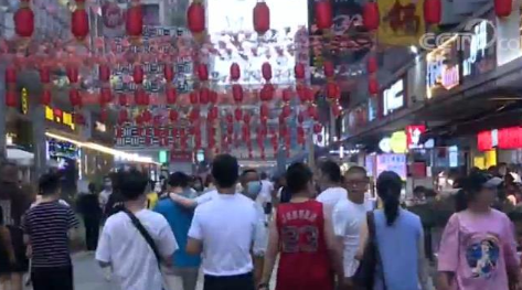 喧嚣城市快乐久违_久违_久违的阳光