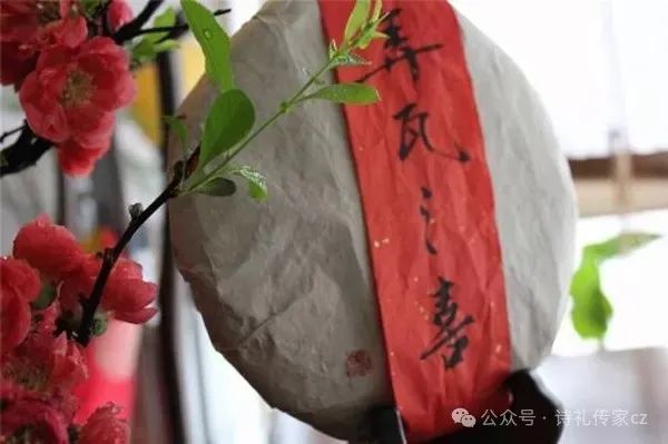 古代弄瓦是什么意思_弄瓦之喜_弄璋弄瓦是什么意思