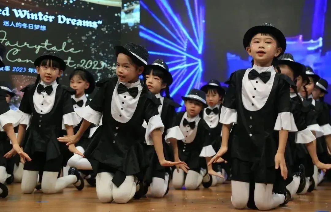 mesmerizing翻译_mesmerizing_mesmerizing形容词