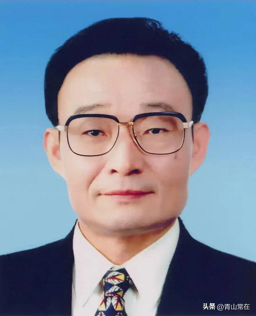 共_共_共