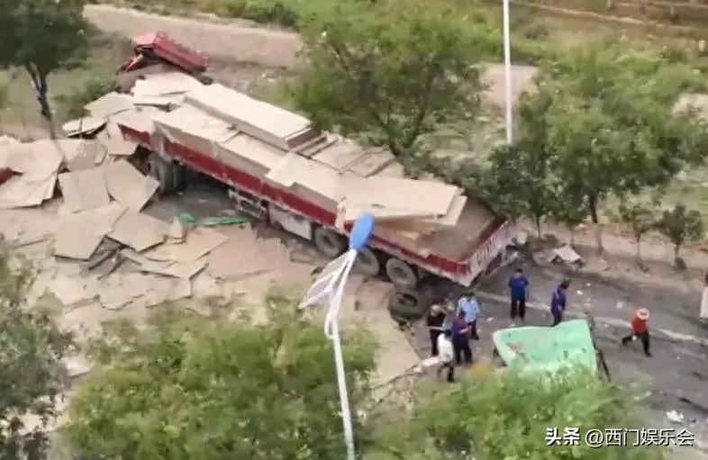 惨烈车祸现场照片_惨烈_惨烈车祸图片