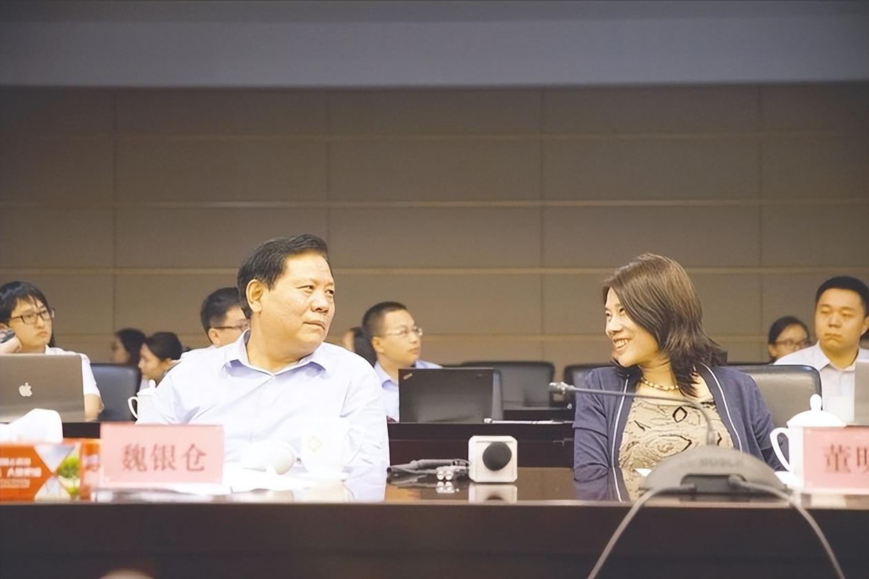 竖子不足与谋竖子指谁_竖子不足与谋_竖子不足与谋的足是什么意思