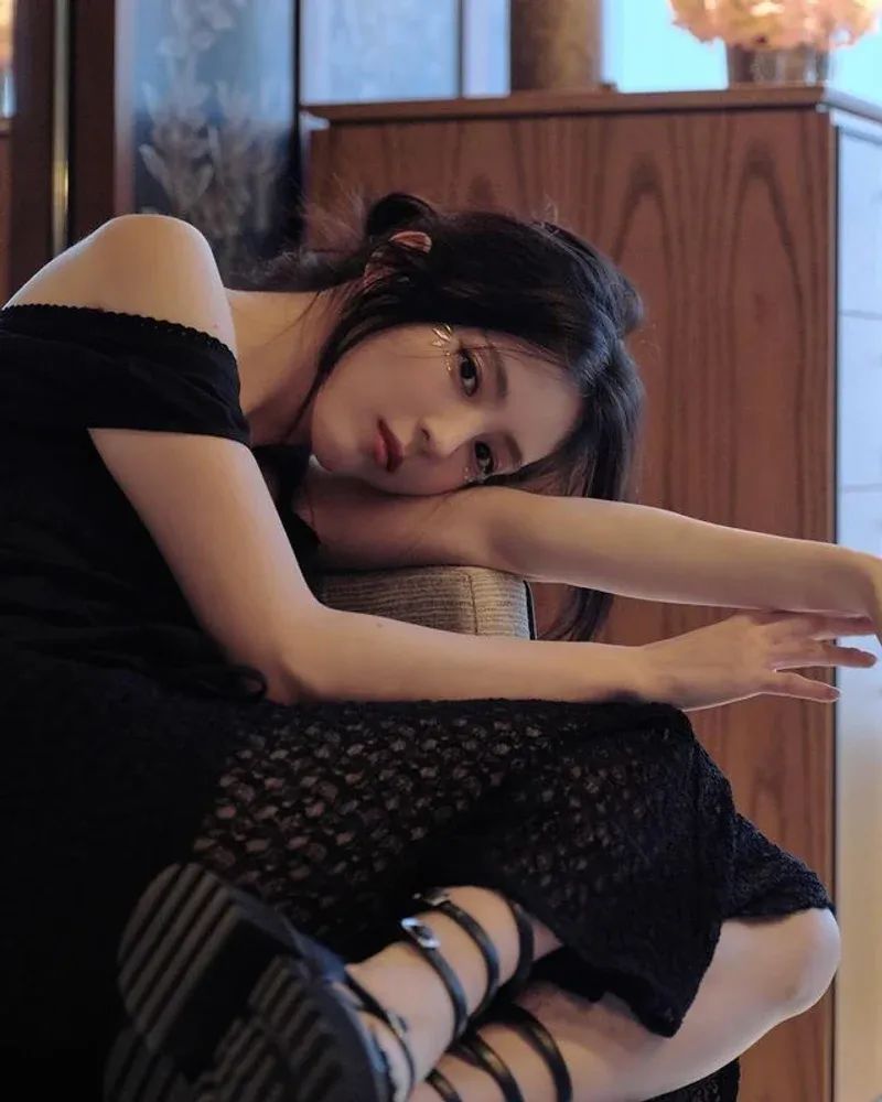 芳奈儿广告女模特_火辣模特李查儿_模特儿