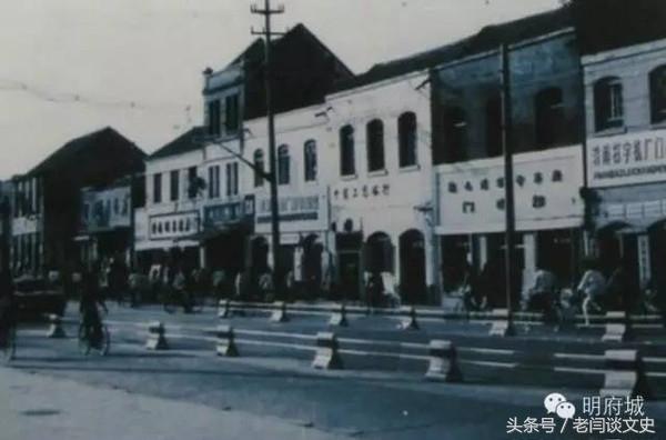 马路柏油怎么才洗的掉_柏油马路_马路柏油铺设