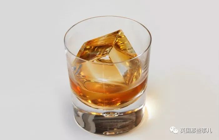 寸光难买寸光阴的故事_光阴一寸金寸金难买寸光_寸金难买寸光阴