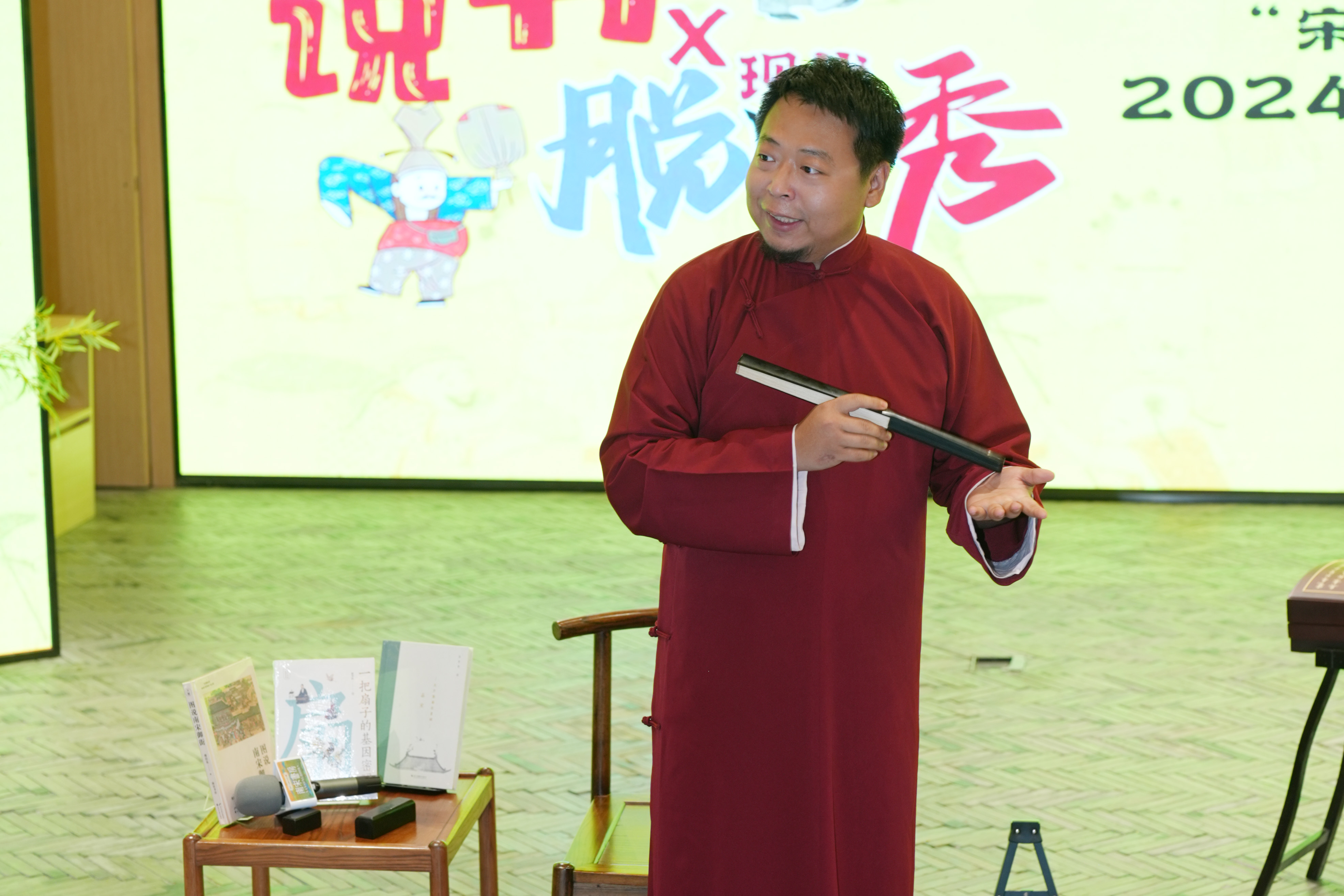 笑语欢歌的意思_欢声笑语_笑语欢言的意思