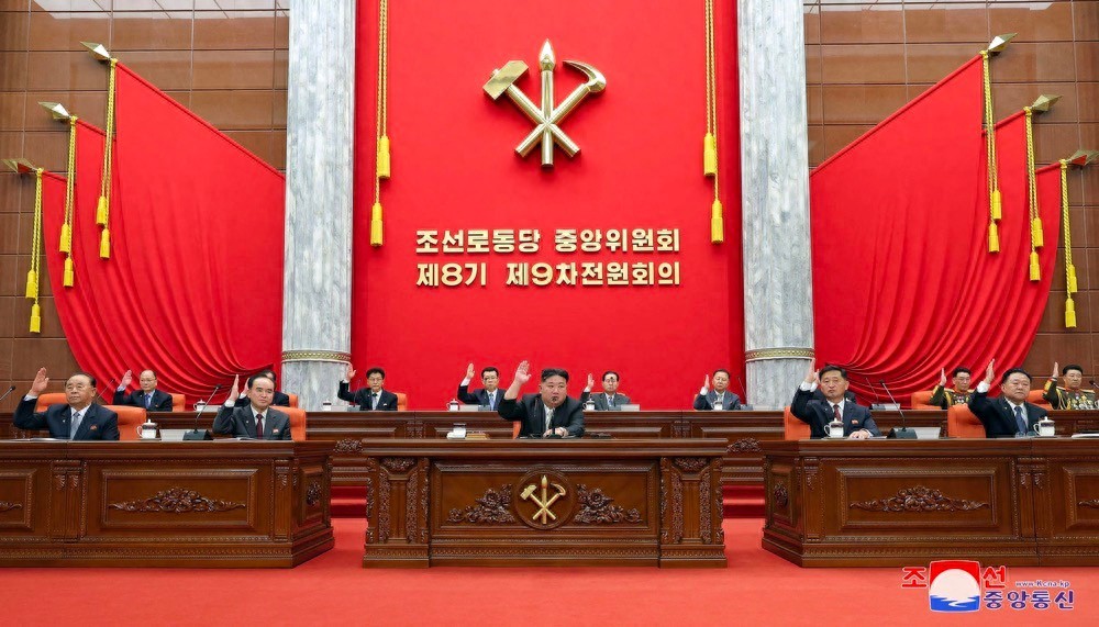 火上浇油_火上浇油是什么意思怎样_火上浇油的由来
