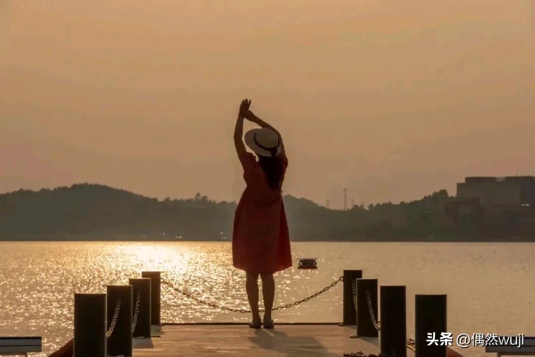 恶人自有恶人磨的出处_恶人自有恶人磨下一句_恶人自有恶人磨
